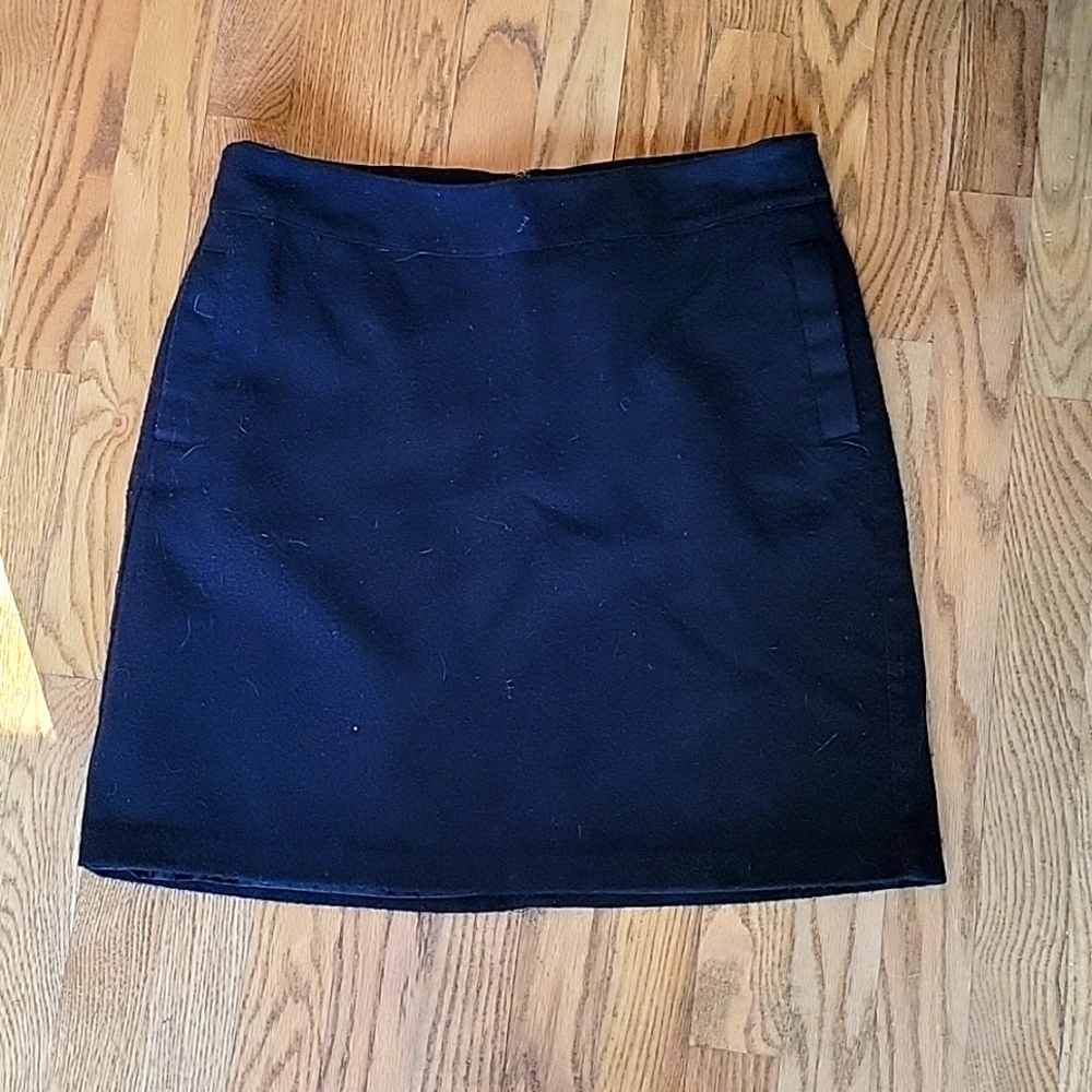 Mini black skirt